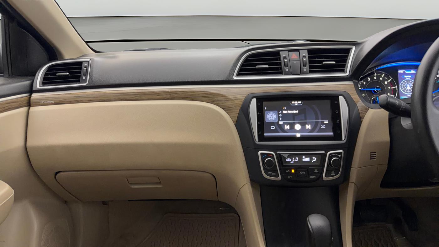 2024 Maruti Ciaz ZETA AT 1.5  SHVS PETROL, Petrol, Automatic, 33,558 km, Air Conditioner