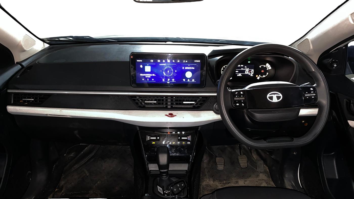 2025 Tata NEXON CREATIVE + SUNROOF 1.2 PETROL, Petrol, Manual, 8,414 km, Dashboard