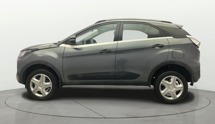 2023 Tata NEXON XMA PLUS SUNROOF PETROL, Petrol, Automatic, 20,466 km, Left Side