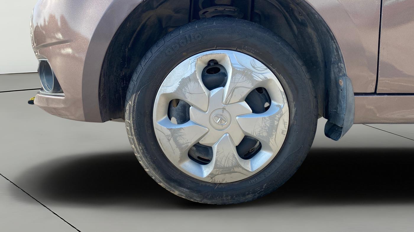 2019 Tata Tiago XT PETROL, Petrol, Manual, 45,936 km, Left Front Wheel
