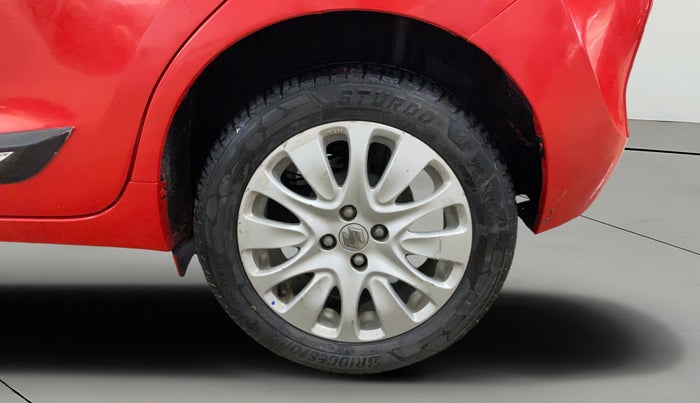 2016 Maruti Baleno ALPHA PETROL 1.2, Petrol, Manual, 76,641 km, Left Rear Wheel