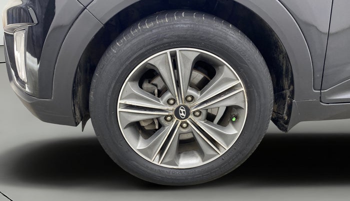 2017 Hyundai Creta SX PLUS AT 1.6 PETROL, Petrol, Automatic, 37,331 km, Left Front Wheel