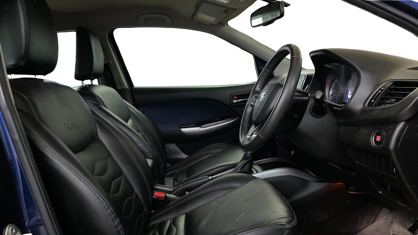 2020 Toyota Glanza V CVT, Petrol, Automatic, 35,285 km, Right Side Front Door Cabin