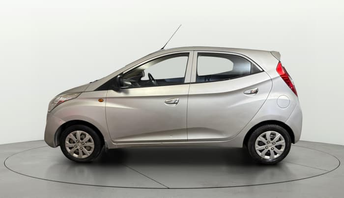 2018 Hyundai Eon MAGNA +, Petrol, Manual, 30,467 km, Left Side