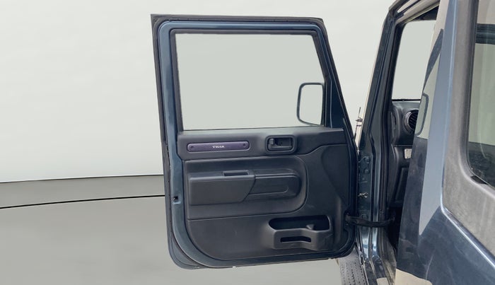 2022 Mahindra Thar LX PETROL HT 4WD AT, Petrol, Automatic, 15,336 km, LHS Front Door