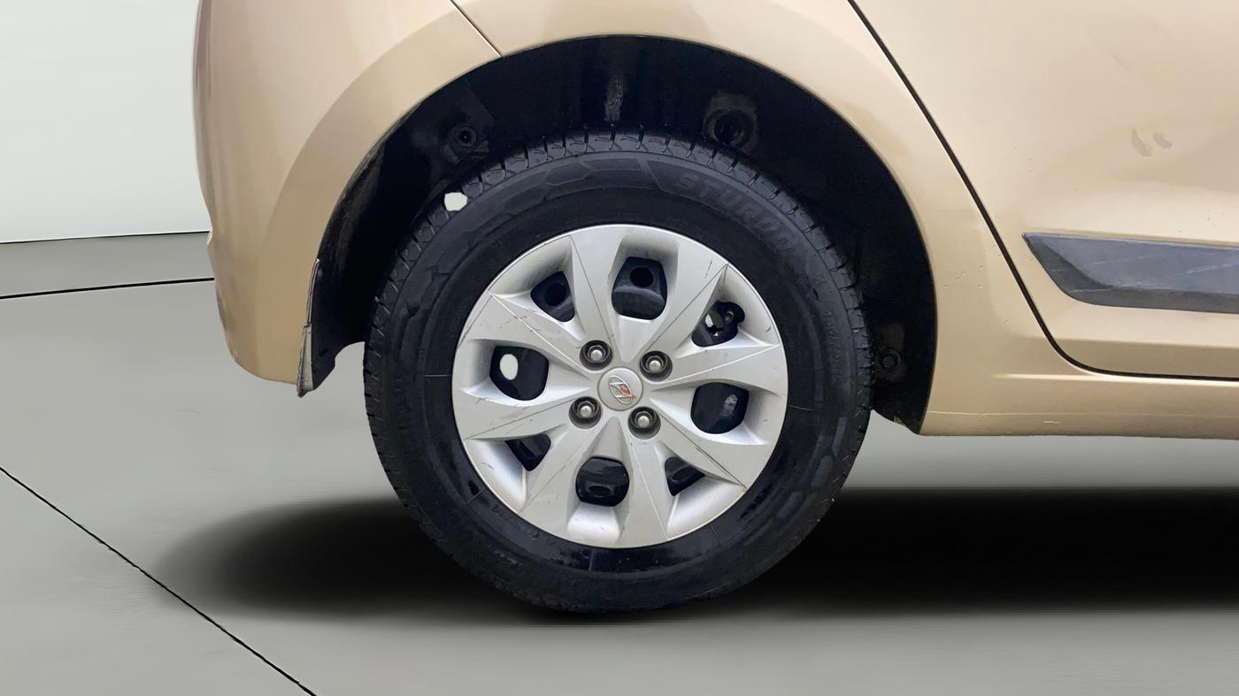 2014 Hyundai Elite i20 SPORTZ 1.2, Petrol, Manual, 39,928 km, Right Rear Wheel