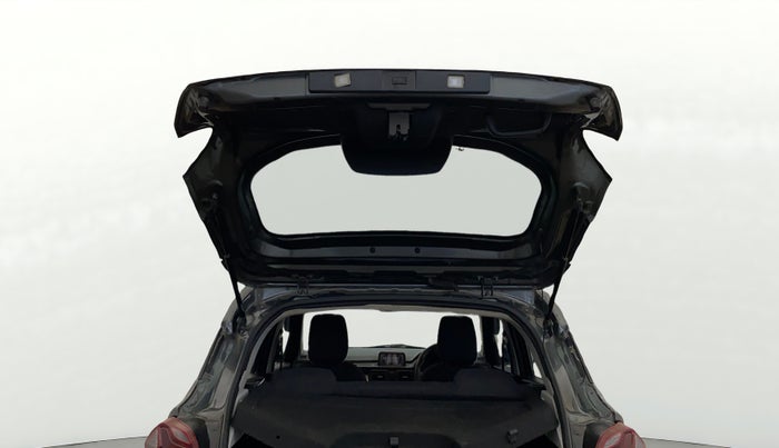 2022 Tata PUNCH PURE MT, Petrol, Manual, 56,413 km, Boot Door Open