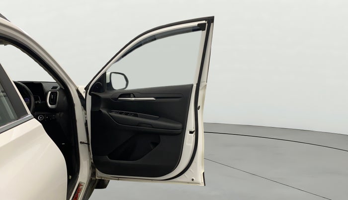 2023 KIA SONET HTK PLUS 1.0 IMT, Petrol, Manual, 12,540 km, RHS Front Door