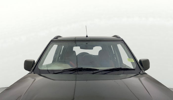 2017 Mahindra TUV300 T8, Diesel, Manual, 73,316 km, Front Windshield