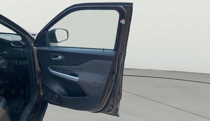 2021 Nissan MAGNITE XV PREMIUM, Petrol, Manual, 20,885 km, RHS Front Door