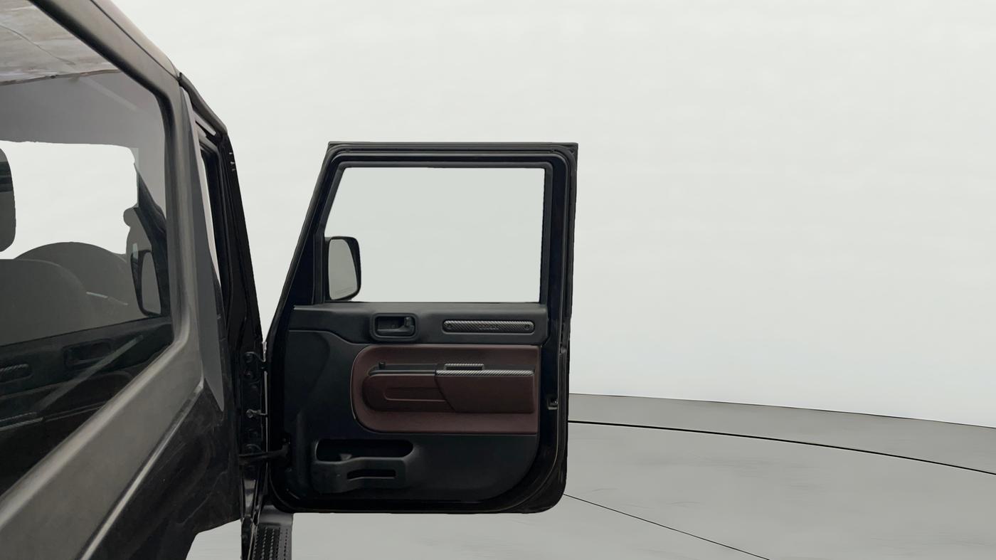 2022 Mahindra Thar LX PETROL HT 4WD AT, Petrol, Automatic, 47,201 km, RHS Front Door