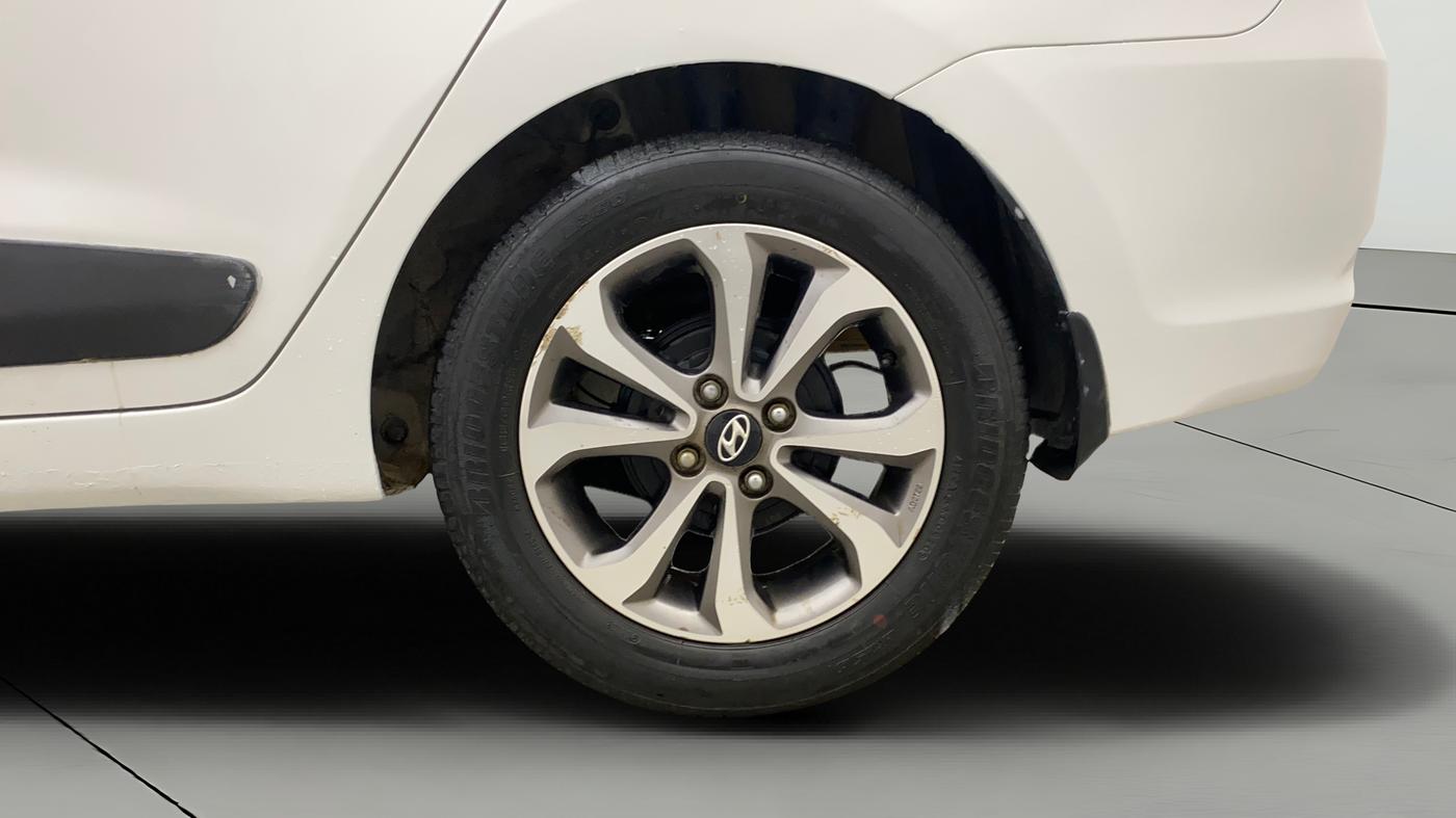 2016 Hyundai Xcent SX 1.2 (O), Petrol, Manual, 73,939 km, Left Rear Wheel