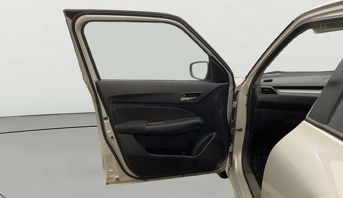 2018 Maruti Swift VXI, CNG, Manual, 45,340 km, LHS Front Door