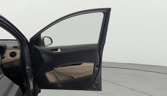 2016 Hyundai Grand i10 SPORTZ 1.2 KAPPA VTVT, Petrol, Manual, 30,747 km, RHS Front Door