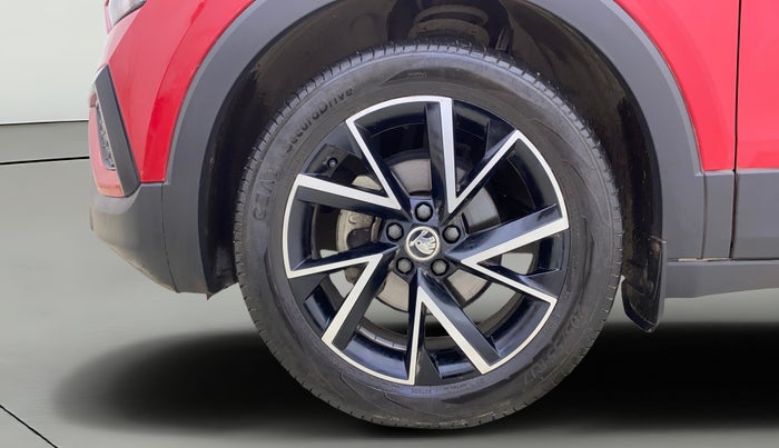 2023 Skoda KUSHAQ MONTE CARLO 1.0L TSI AT, Petrol, Automatic, 12,270 km, Left Front Wheel