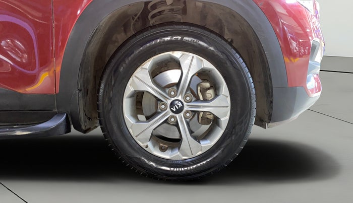 2020 KIA SELTOS HTK PLUS 1.5, Petrol, Manual, 28,909 km, Right Front Wheel