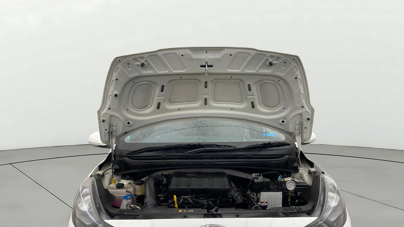 2022 Hyundai AURA SX 1.2 CNG, CNG, Manual, 9,680 km, Open Bonet