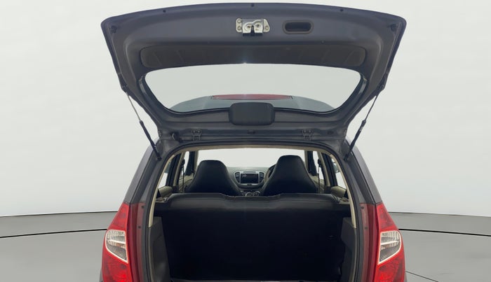 2013 Hyundai i10 ERA 1.1, Petrol, Manual, 1,33,436 km, Boot Door Open