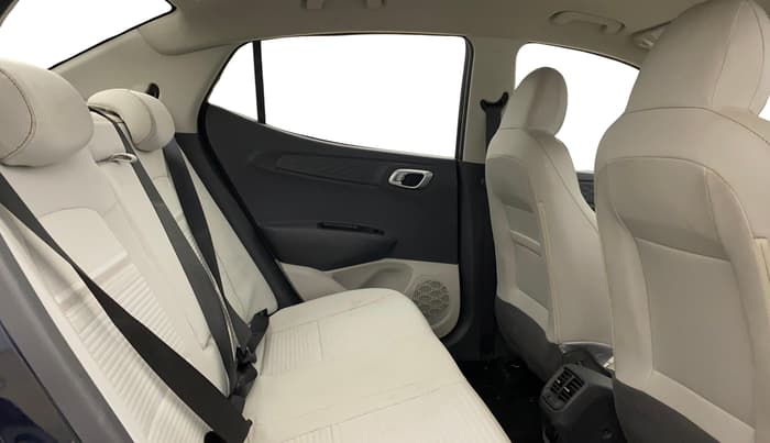 2024 Hyundai AURA SX 1.2 CNG, CNG, Manual, 7,796 km, Right Side Rear Door Cabin