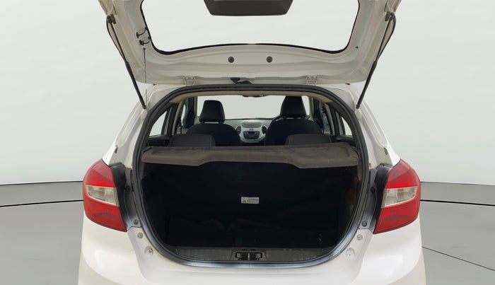 2017 Ford New Figo TITANIUM 1.2 PETROL MT, Petrol, Manual, 47,608 km, Boot Open Zoomed View