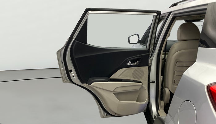 2019 Mahindra XUV300 W8 (O) 1.5 DIESEL, Diesel, Manual, 79,741 km, LHS Rear Door