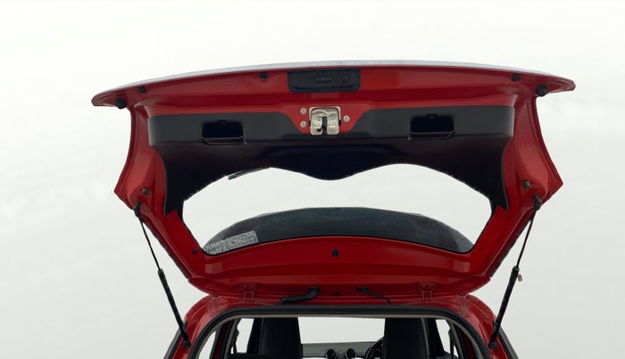 2020 Maruti Swift ZXI PLUS, Petrol, Manual, 77,993 km, Boot Door Open