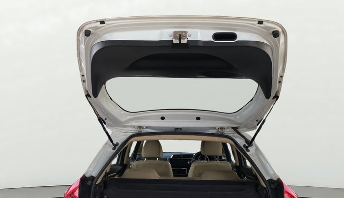 2022 Honda Jazz 1.2L I-VTEC VX CVT, Petrol, Automatic, 12,720 km, Boot Door Open