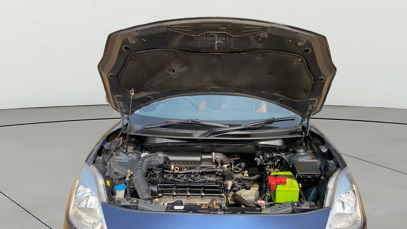 2018 Maruti Swift VXI AMT, Petrol, Automatic, 27,692 km, Open Bonet