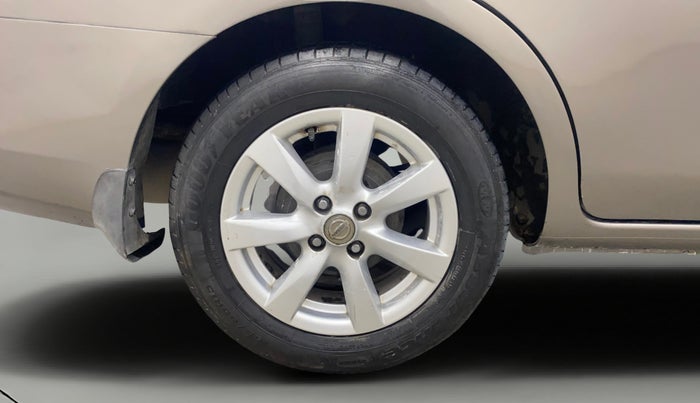 2013 Nissan Sunny XV PETROL, Petrol, Manual, 1,15,796 km, Right Rear Wheel