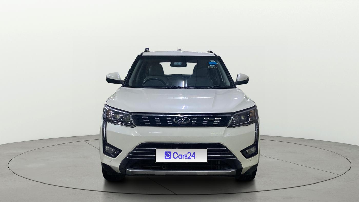 2021 Mahindra XUV300 W8 (O) 1.2 PETROL, Petrol, Manual, 44,993 km, Front