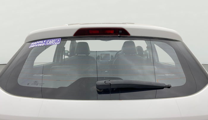 2019 Ford New Figo TITANIUM 1.2 PETROL MT, Petrol, Manual, 33,613 km, Rear Windshield