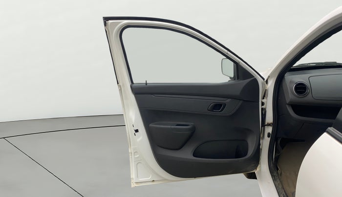 2015 Renault Kwid RXT 0.8, Petrol, Manual, 98,477 km, LHS Front Door