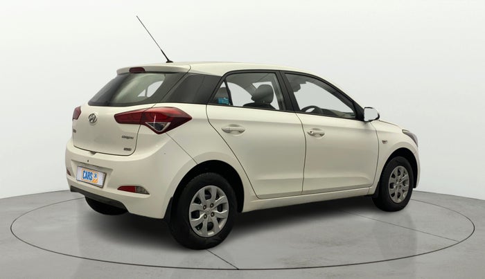 2016 Hyundai Elite i20 MAGNA 1.2, Petrol, Manual, 33,143 km, Right Back Diagonal