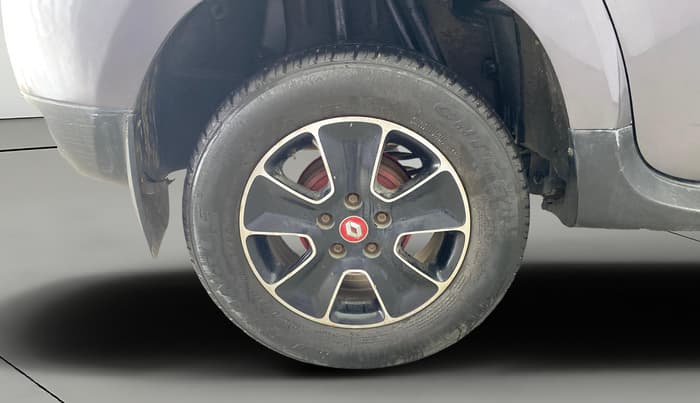 2018 Renault Duster RXS CVT, Petrol, Automatic, 1,19,928 km, Right Rear Wheel