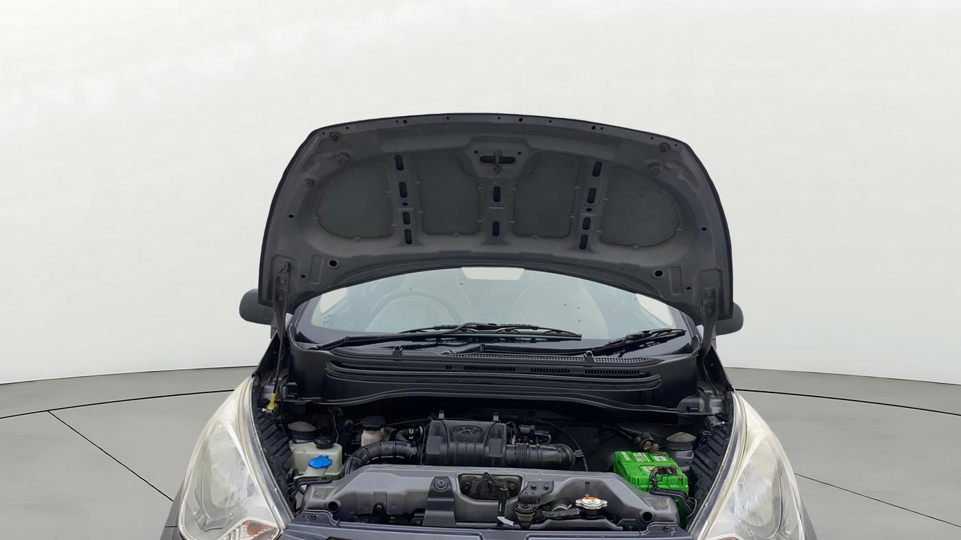 2018 Hyundai Eon ERA +, Petrol, Manual, 1,05,940 km, Open Bonet