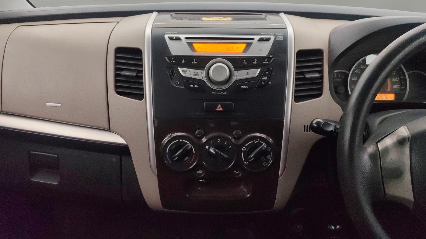 2014 Maruti Wagon R 1.0 VXI, Petrol, Manual, 1,20,761 km, Air Conditioner