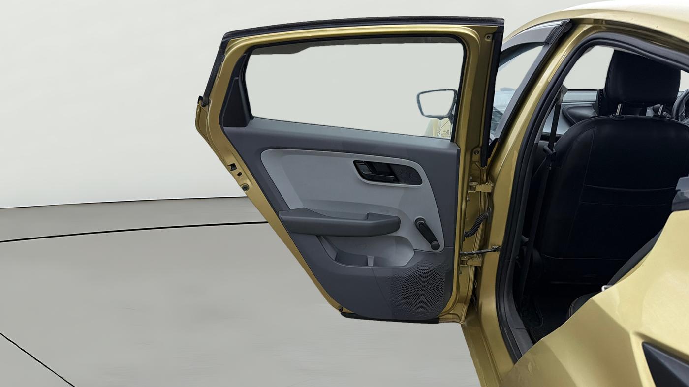 2020 Tata ALTROZ XE PETROL, Petrol, Manual, 25,402 km, LHS Rear Door