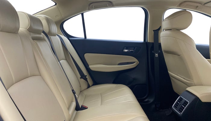 2023 Honda City 1.5L I-VTEC ZX CVT, Petrol, Automatic, 13,324 km, Right Side Rear Door Cabin