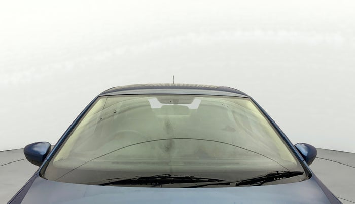 2016 Volkswagen Ameo COMFORTLINE 1.2L, Petrol, Manual, 92,913 km, Front Windshield