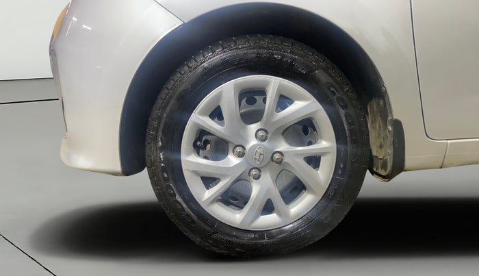 2017 Hyundai Grand i10 SPORTZ 1.2 KAPPA VTVT, Petrol, Manual, 38,426 km, Left Front Wheel