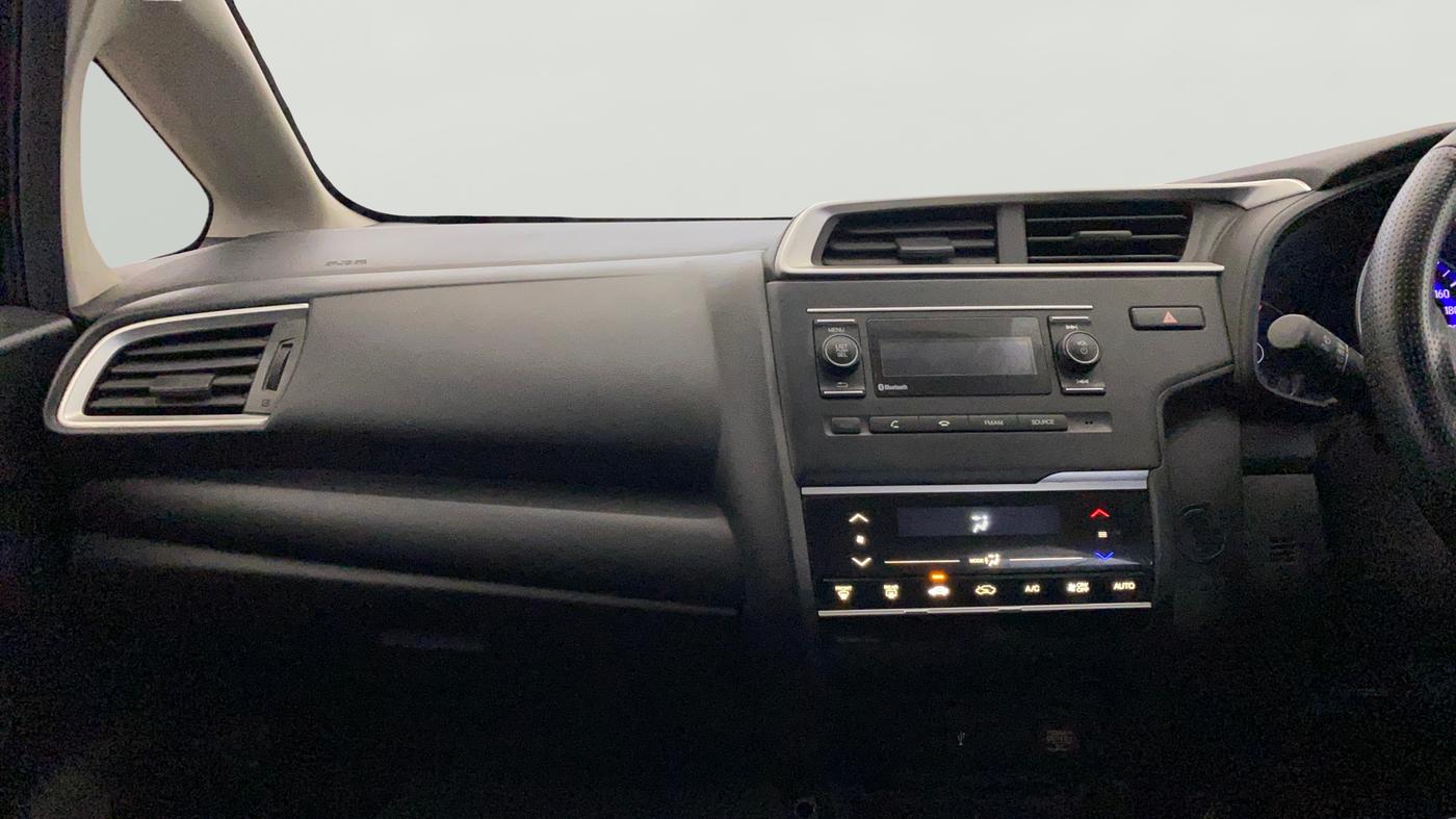 2020 Honda WR-V 1.2L I-VTEC S MT, Petrol, Manual, 92,666 km, Air Conditioner