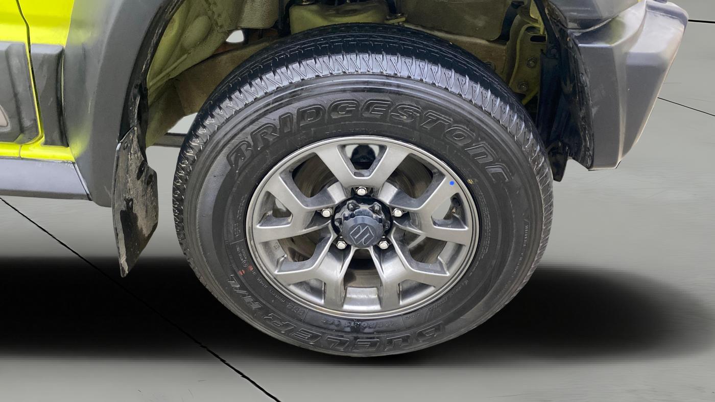 2023 Maruti JIMNY ALPHA ALL GRIP PRO MT, Petrol, Manual, 27,531 km, Right Front Wheel