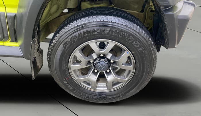 2023 Maruti JIMNY ALPHA ALL GRIP PRO MT, Petrol, Manual, 27,468 km, Right Front Wheel