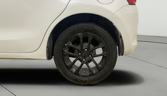 2018 Maruti Swift ZXI AMT, CNG, Automatic, 1,17,441 km, Left Rear Wheel