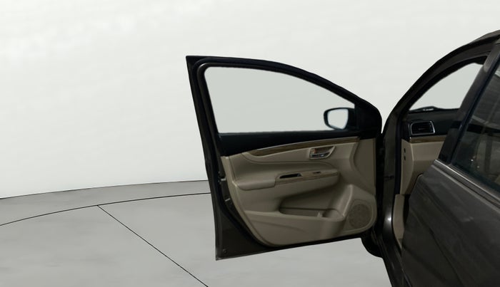 2019 Maruti Ciaz ALPHA  AT 1.5 SHVS PETROL, Petrol, Automatic, 66,179 km, LHS Front Door