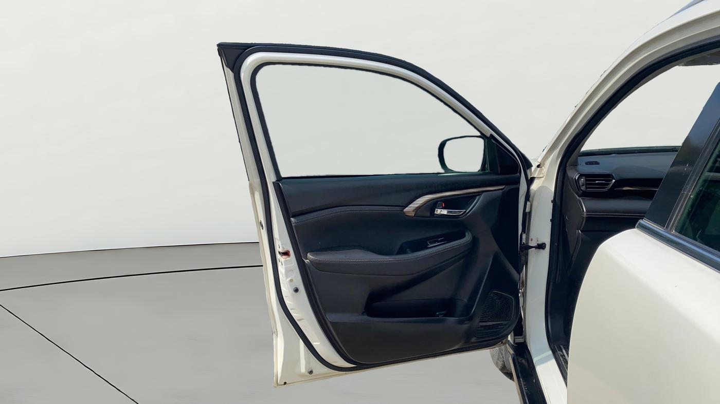 2022 Maruti Grand Vitara ALPHA PLUS HYBRID ECVT, Hybrid, Automatic, 57,172 km, LHS Front Door