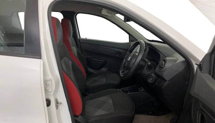 2020 Renault Kwid RXT 1.0 AMT (O), Petrol, Automatic, 19,273 km, Right Side Front Door Cabin