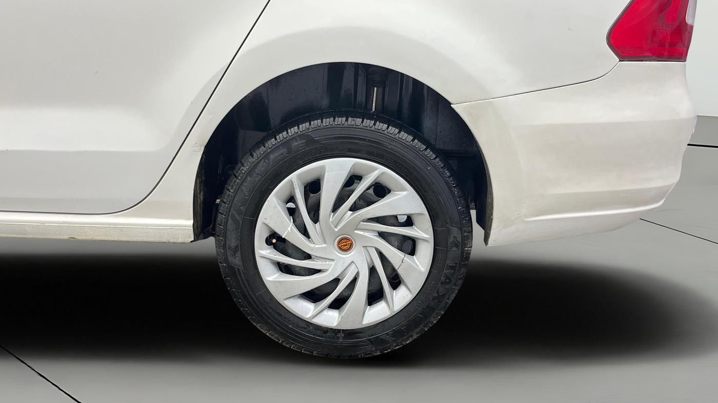 2015 Skoda Rapid 1.6 MPI ACTIVE, Petrol, Manual, 94,515 km, Left Rear Wheel