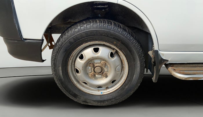 2016 Maruti Eeco 5 STR WITH A/C+HTR, CNG, Manual, 1,27,267 km, Left Front Wheel