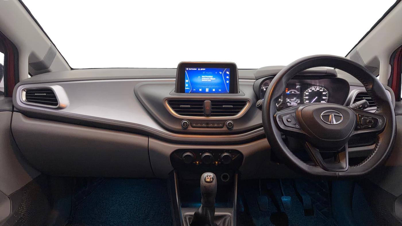 2020 Tata ALTROZ XT PETROL, Petrol, Manual, 62,456 km, Dashboard